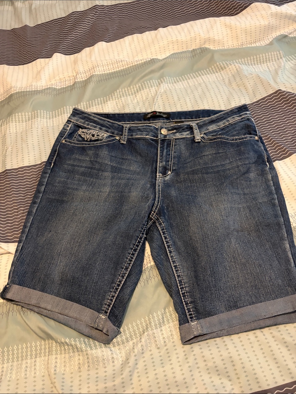 Love Indigo Dark Blue Denim Bermuda Shorts